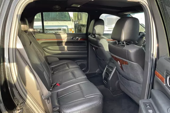 Orlando Airport MCO to Port Canaveral Luxury Sedan