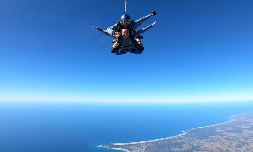 Image 13: Byron Bay: Tandem Skydive Experience