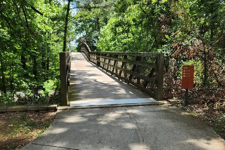 Ocmulgee Mounds Smartphone (GPS/APP) Guided History Walking Tour