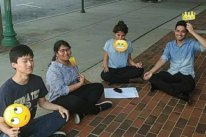 Scavenger Hunt Adventure in Pensacola by Wacky Walks