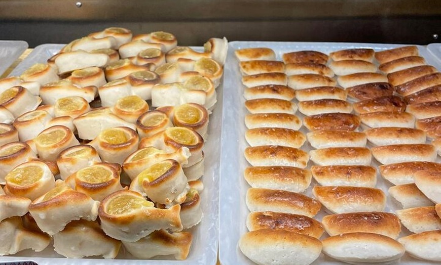 Image 6: Ultimate Toledo Comida e historia Tour a pie inc 7 Catas y vinos