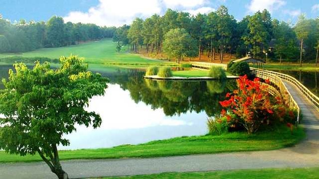 Online Booking - Round of Golf at 7 Lakes Golf Club