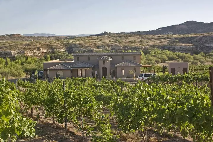 Bliss - Sedona's Most Luxurious Wine Tour - Lunch Included!
