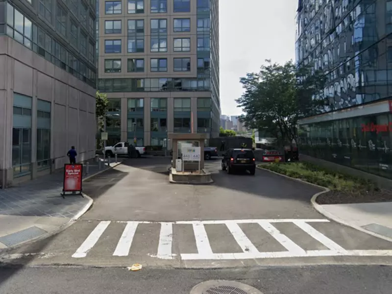Parking at iPark - Kent Garage - Second Medium
