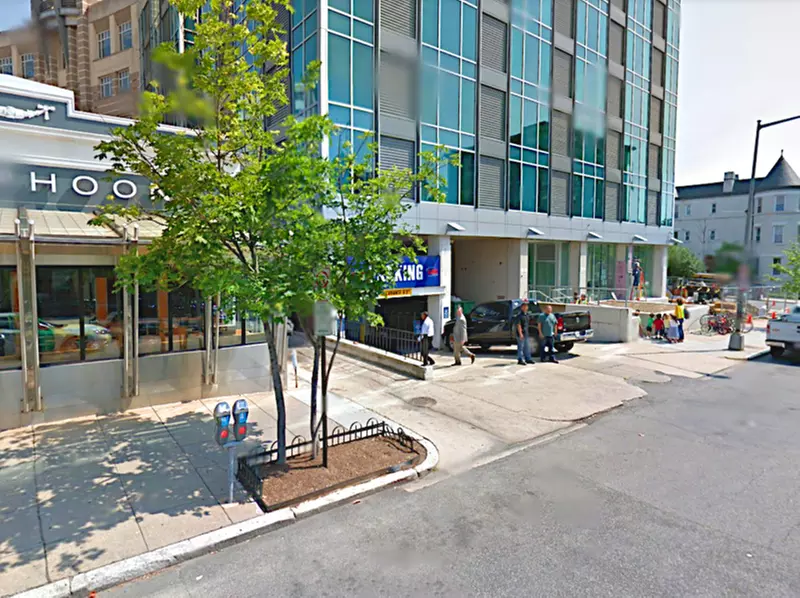 Parking at 2001 S St. NW. Garage - Valet