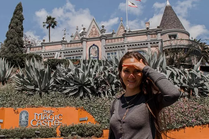 Los Angeles Must-See Tour - Filming Locations, Crime Scenes, Celebr...