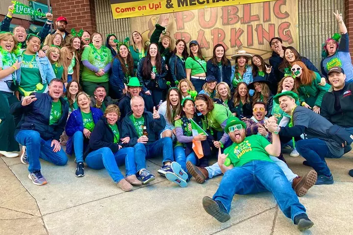 Guided Pub Crawl Walking Tour of Downtown Nashville