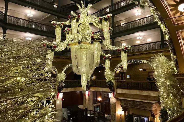 Holiday Lights & History Walking Tour