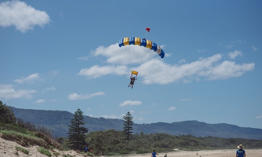 Image 11: From Sydney: Tandem Skydive Experience over Wollongong Beach