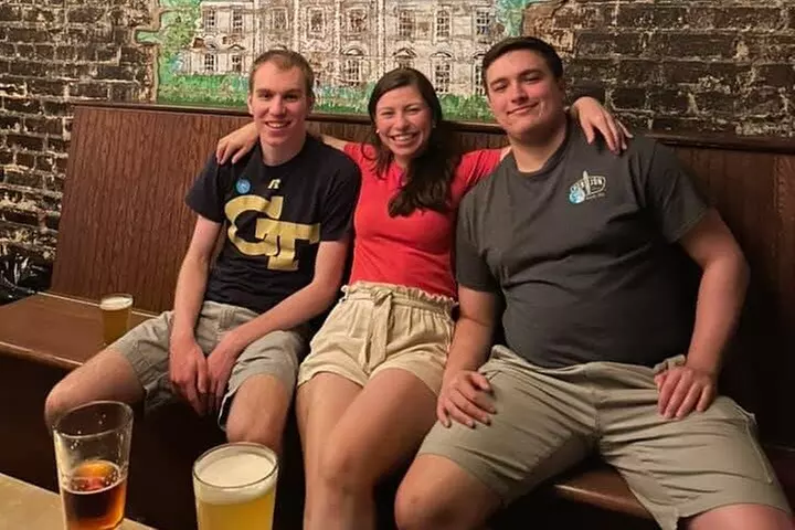 Small-Group History Tour Pub Crawl of Washington, D.C.