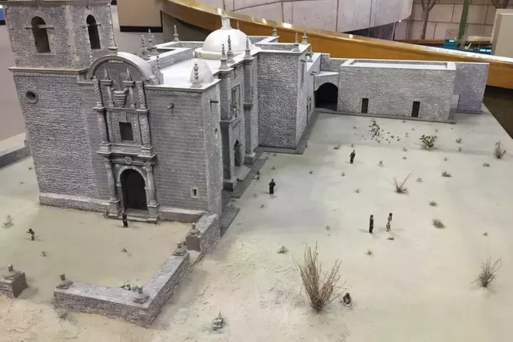 Puerto Nuevo Lobster, Margaritas and Mariachi Private Tour