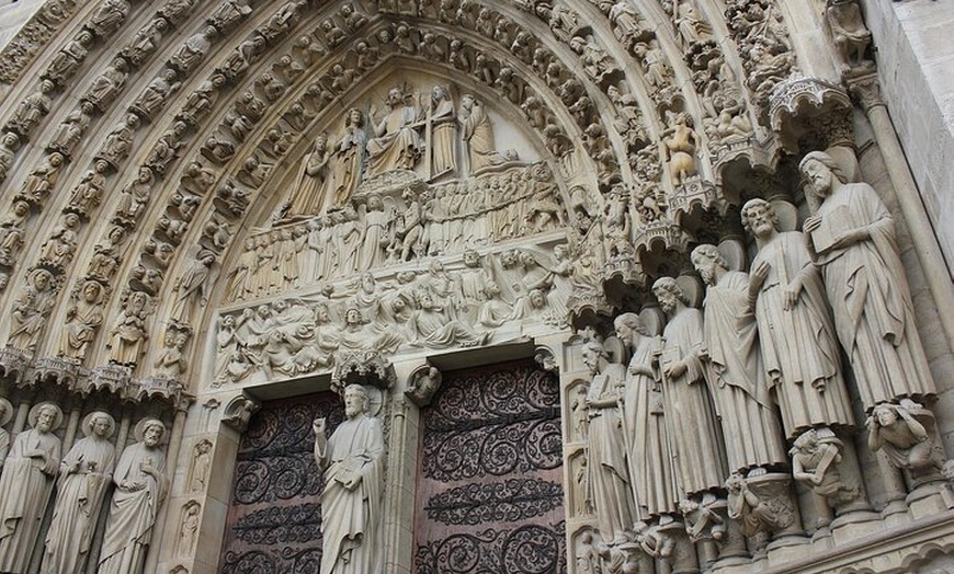 Image 10: Visite guidée en petit groupe de la cathédrale Notre-Dame