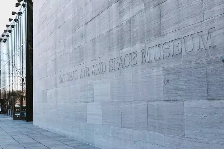 Family Friendly Smithsonian Air and Space Museum Private Tour