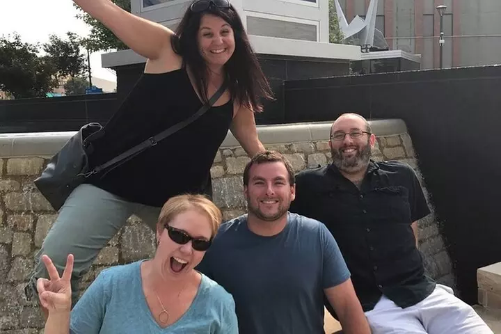 Scavenger Hunt Adventure in Pensacola by Wacky Walks