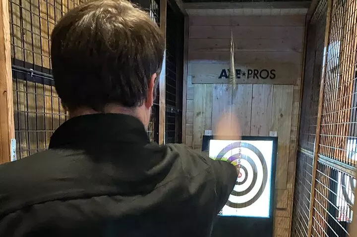 Small-Group Axe Throwing for 30 minutes in Nevada - Primary Image