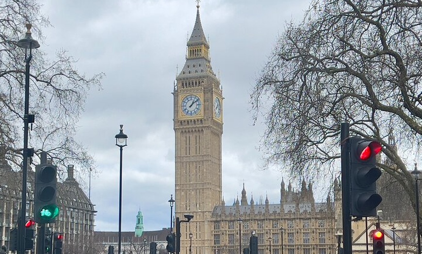 Image 6: London to Southampton Cruise Port - Shuttle Transfer