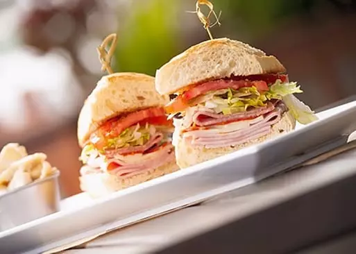 5% Cash Back at Mike's Pizza & Pub - Second Medium