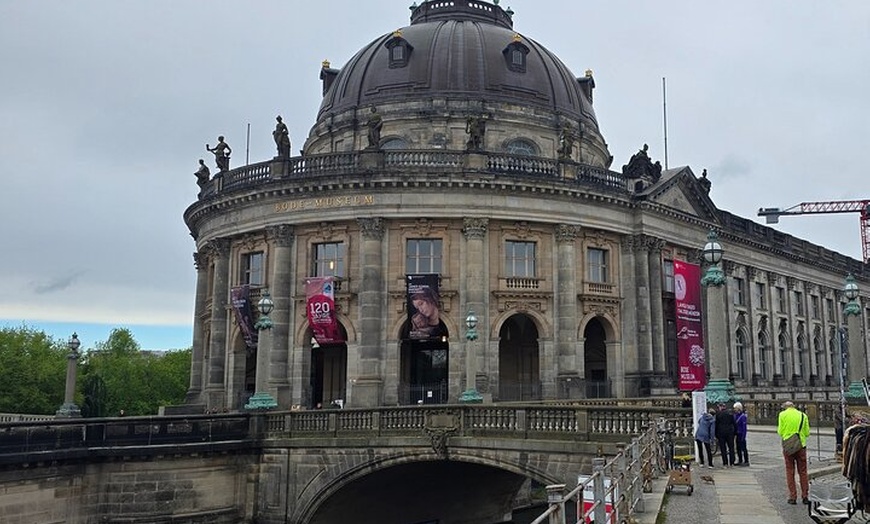 Image 11: Berlin 3 Stündige VIP Segway Tour Ost küsst West + Berliner Guide