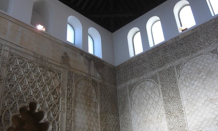 Image 8: Visita intensiva a los monumentos de Córdoba en francés Entradas in...