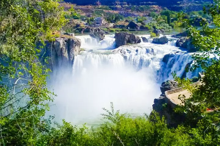Guided Half-Day Tour to Shoshone Falls & City Tour
