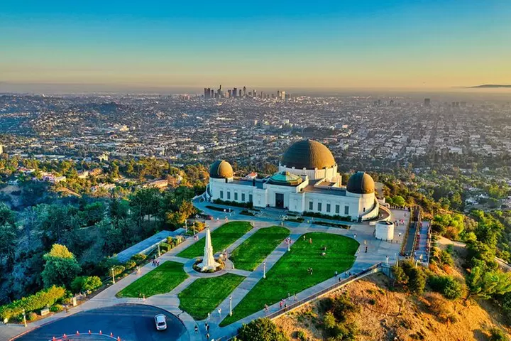 Griffith Observatory Guided Tour & Planetarium Ticket-Assistance