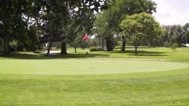 Online Booking - Round of Golf at Carey Park Golf Course