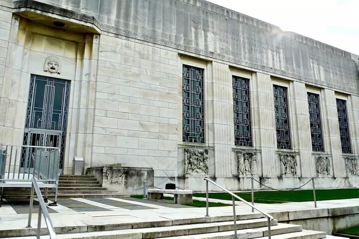 Ghosts of D.C. - Walking Tour