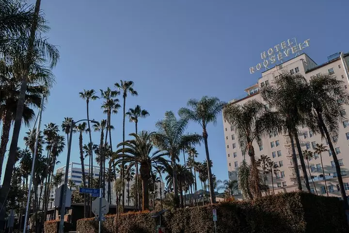 Los Angeles Must-See Tour - Filming Locations, Crime Scenes, Celebr...