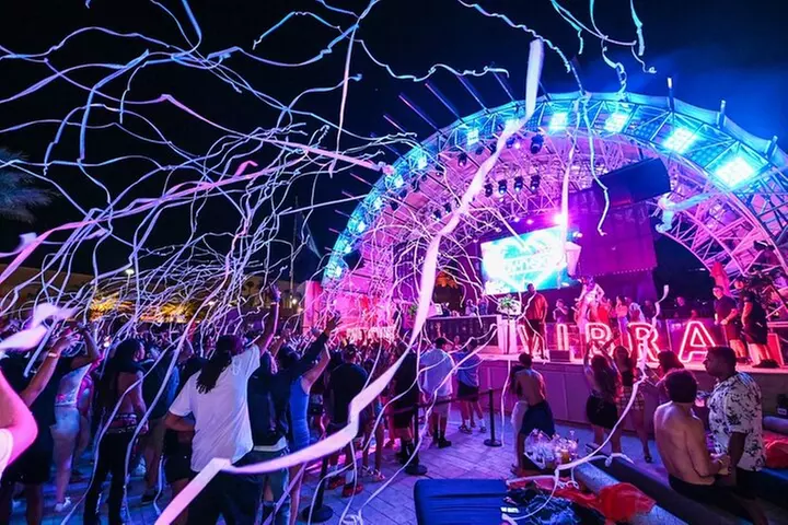 Vegas Night Time Pool Party Crawl by Party Bus with Drinks - Second Medium