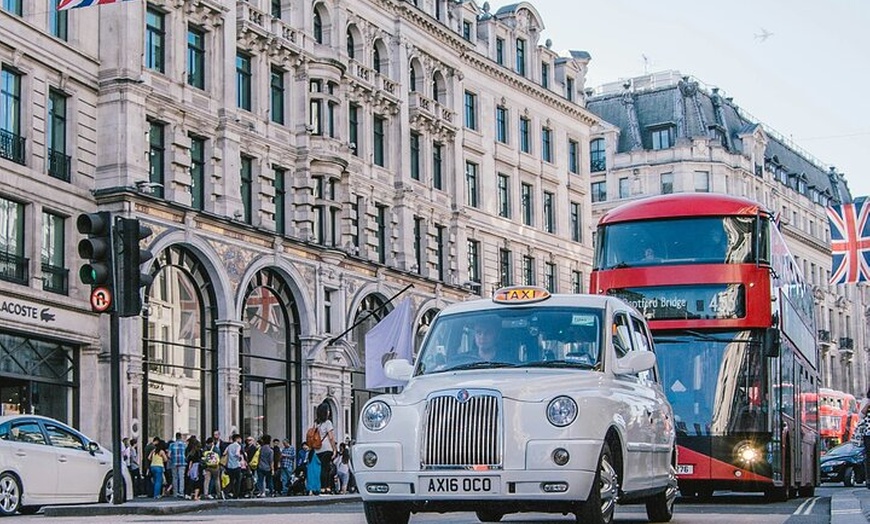 Image 3: 2 Hour Private Rock & Roll Tour London