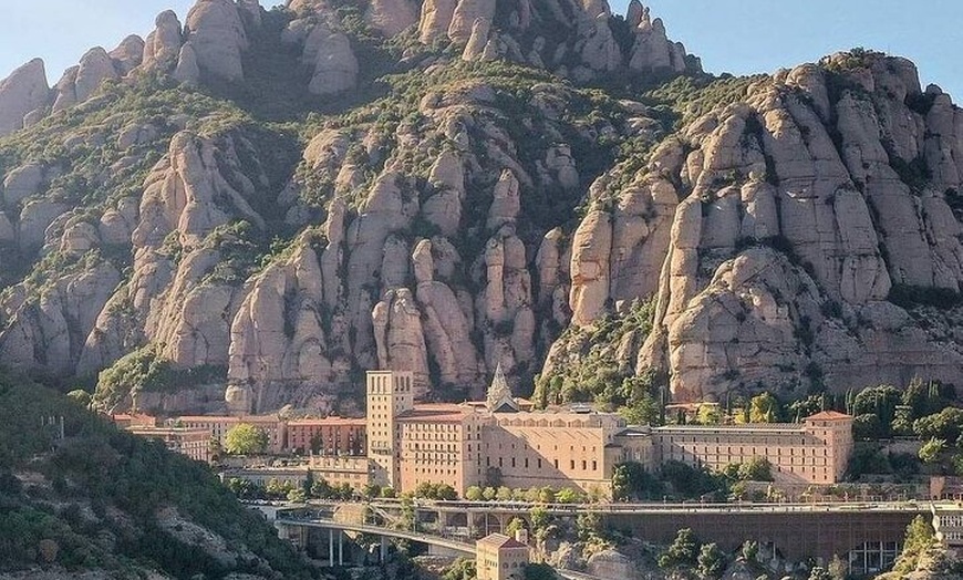 Image 6: Aliento de Montserrat. Conoce todos los secretos