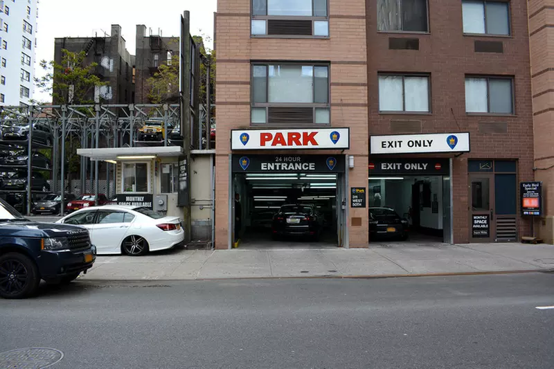 Parking at iPark - 311 Parking Garage