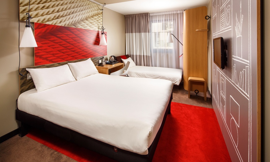 Image 8: ✈ UNITED KINGDOM | London - ibis London City - Shoreditch Hotel wit...