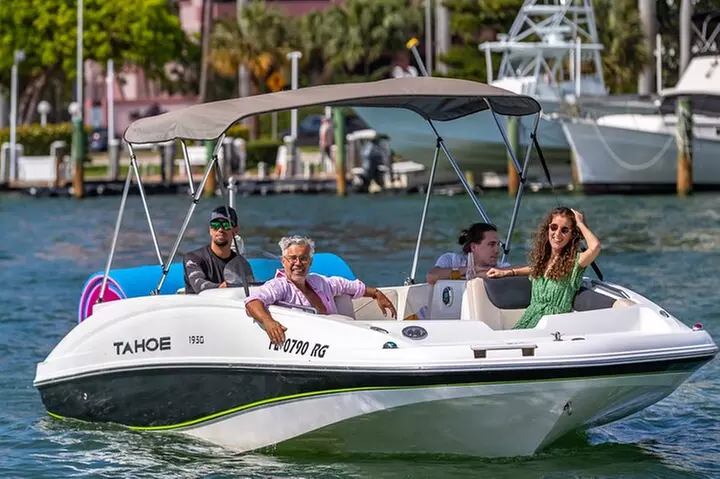 Private Boat Tour Up to 8 People Fort Lauderdale - Primary Image