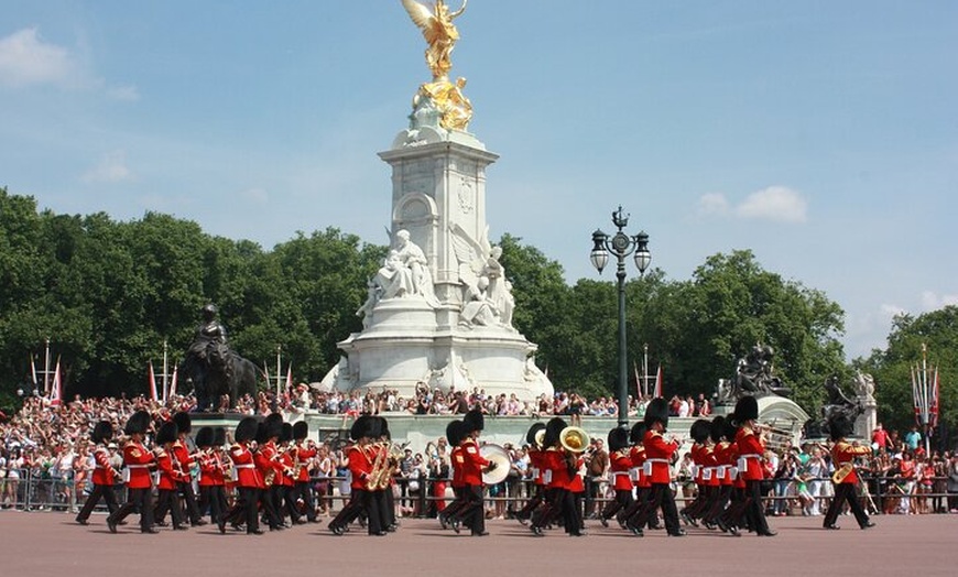 Image 11: Buckingham Palace Entrance Ticket & Changing of the Guard Tour