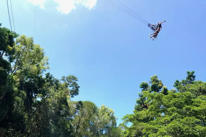 Giant Swing Skypark Cairns by AJ Hackett