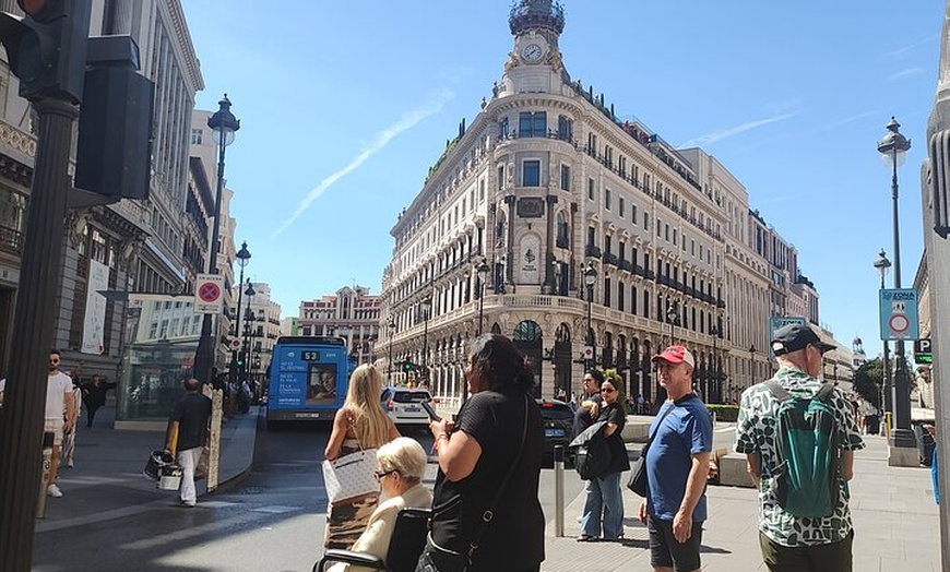 Image 6: Tour a pie por Madrid : Puerta del Sol, Plaza Mayor & Palacio Real.