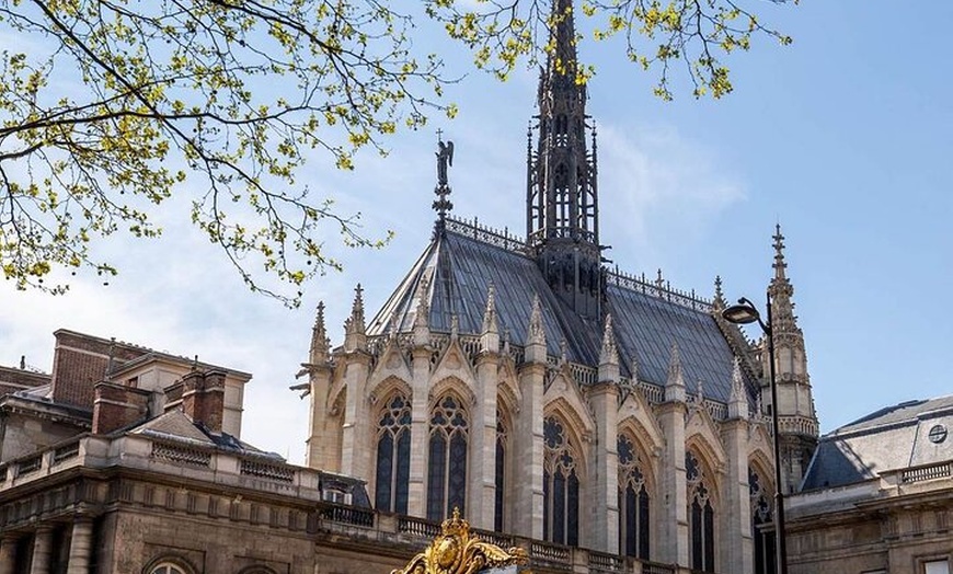Image 2: Visite privée de Sainte Chapelle & Conciergerie Entrée incluse