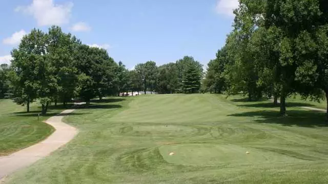 Online Booking - Round of Golf at Greensburg Country Club - Primary Image