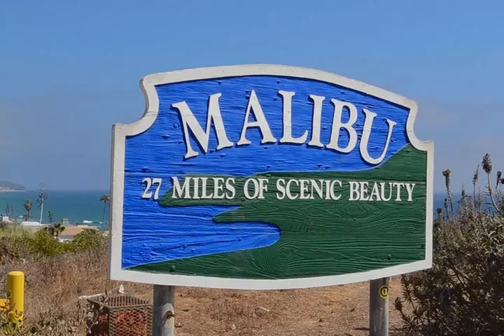 Malibu: Exclusive Beautiful Beach and Celebrity Lifestyle Tour
