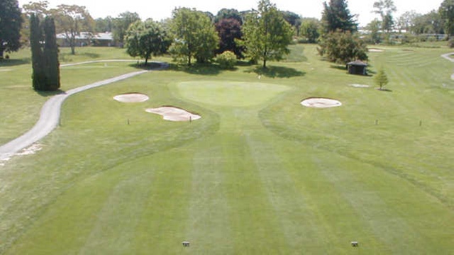 Online Booking - Round of Golf at Range End Golf Club