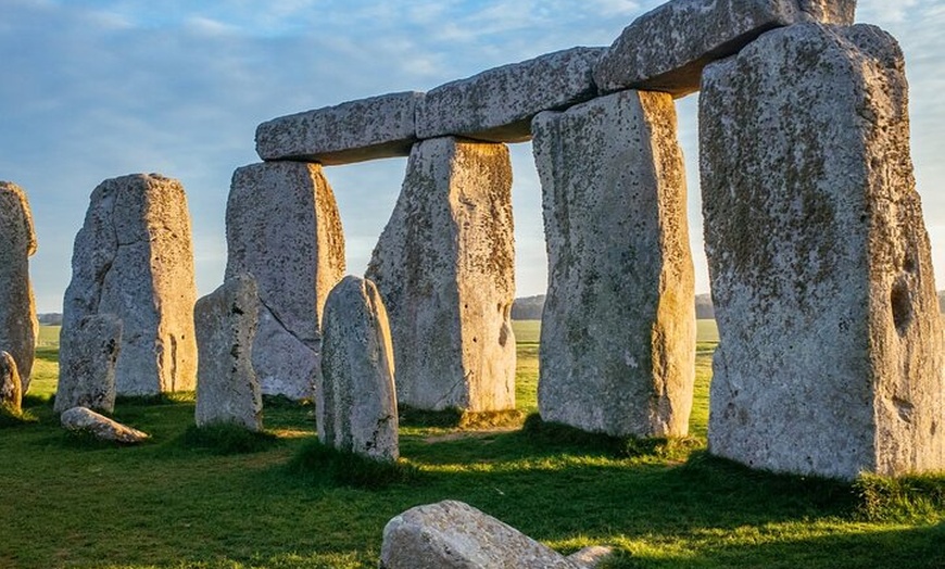 Image 2: Stonehenge and Bath Full Day Tour