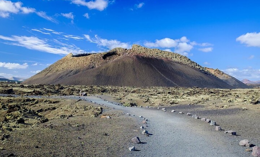 Image 17: Paseo guiado por carretera en buggy por el volcán en Lanzarote