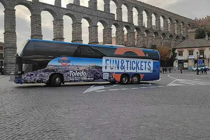 Madrid a Ávila & Segovia : Tour de día completo por los puntos culm...