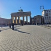 Image 4: Berlin VIP TOUR - Private Bus Tour inklusive Chauffeur und Guide