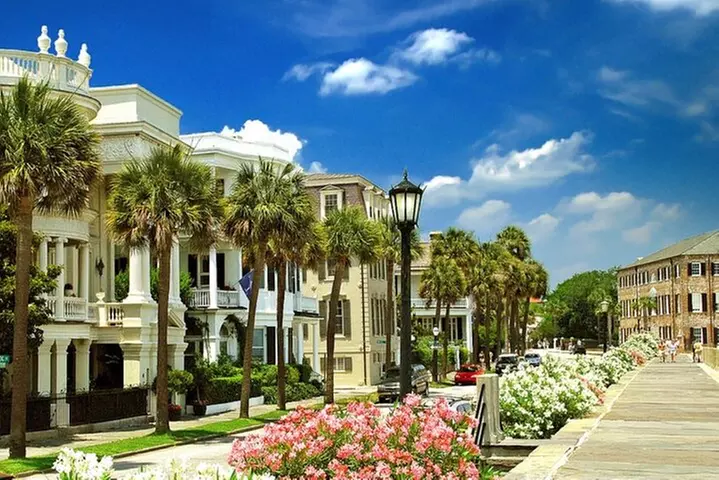 Small Group Historic Charleston walking Tour