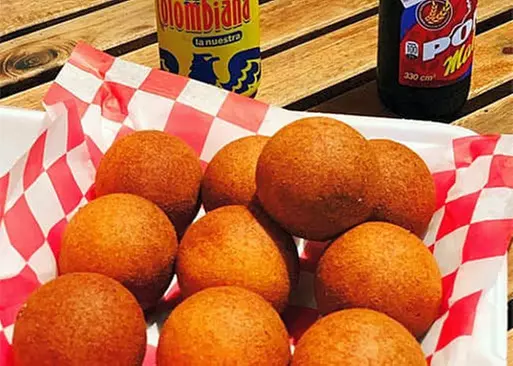 5% Cash Back at Los Quesudos De Medallo