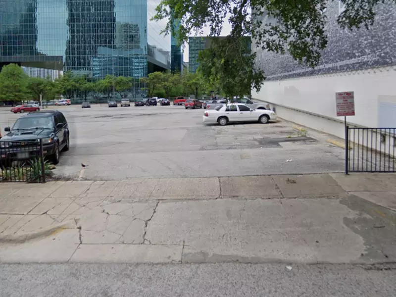 Parking at Lot 123