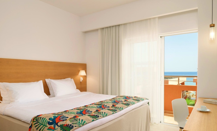 Image 3: ✈ CRETE | Malia - High Beach Deluxe 5* - All inclusive