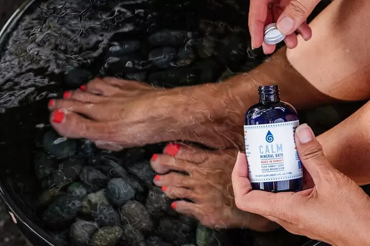 Deep Ocean Water Foot Soak in Kailua Kona